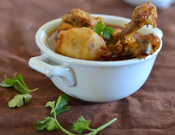 Mix and Stir Bengali Chicken Curry with a flavor of fennel